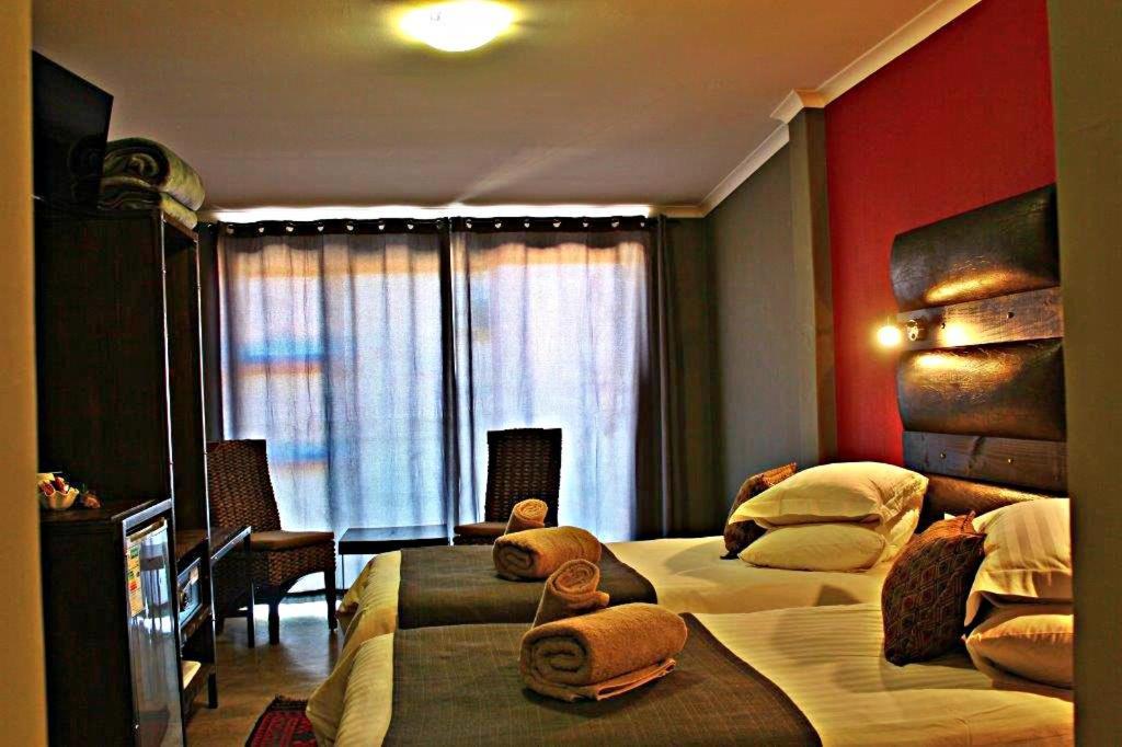 Opuwo Country Lodge ภายนอก รูปภาพ
