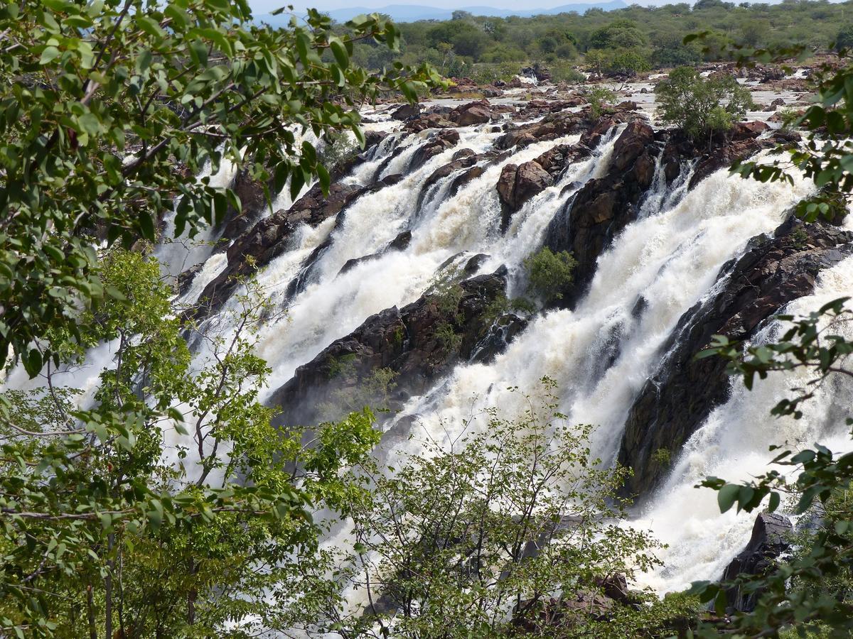 Opuwo Country Lodge ภายนอก รูปภาพ